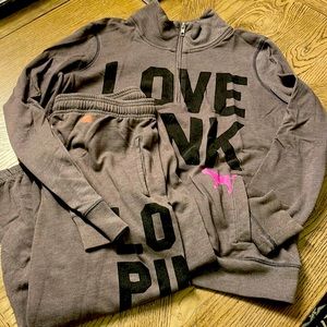 VS PINK Sweatshirt